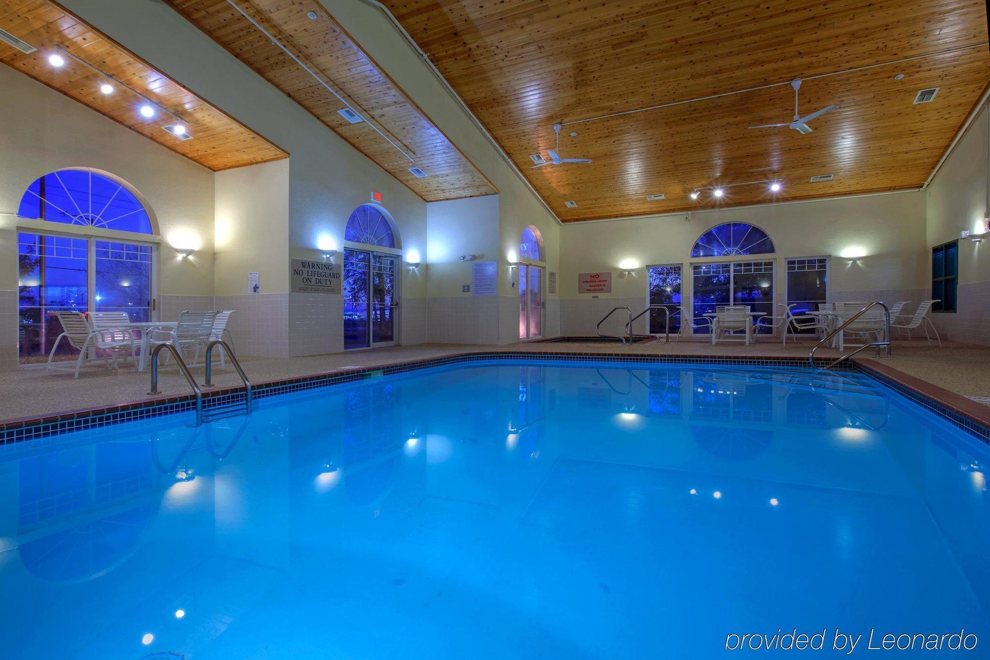 Country Inn & Suites By Radisson, Mason City, Ia Exteriér fotografie